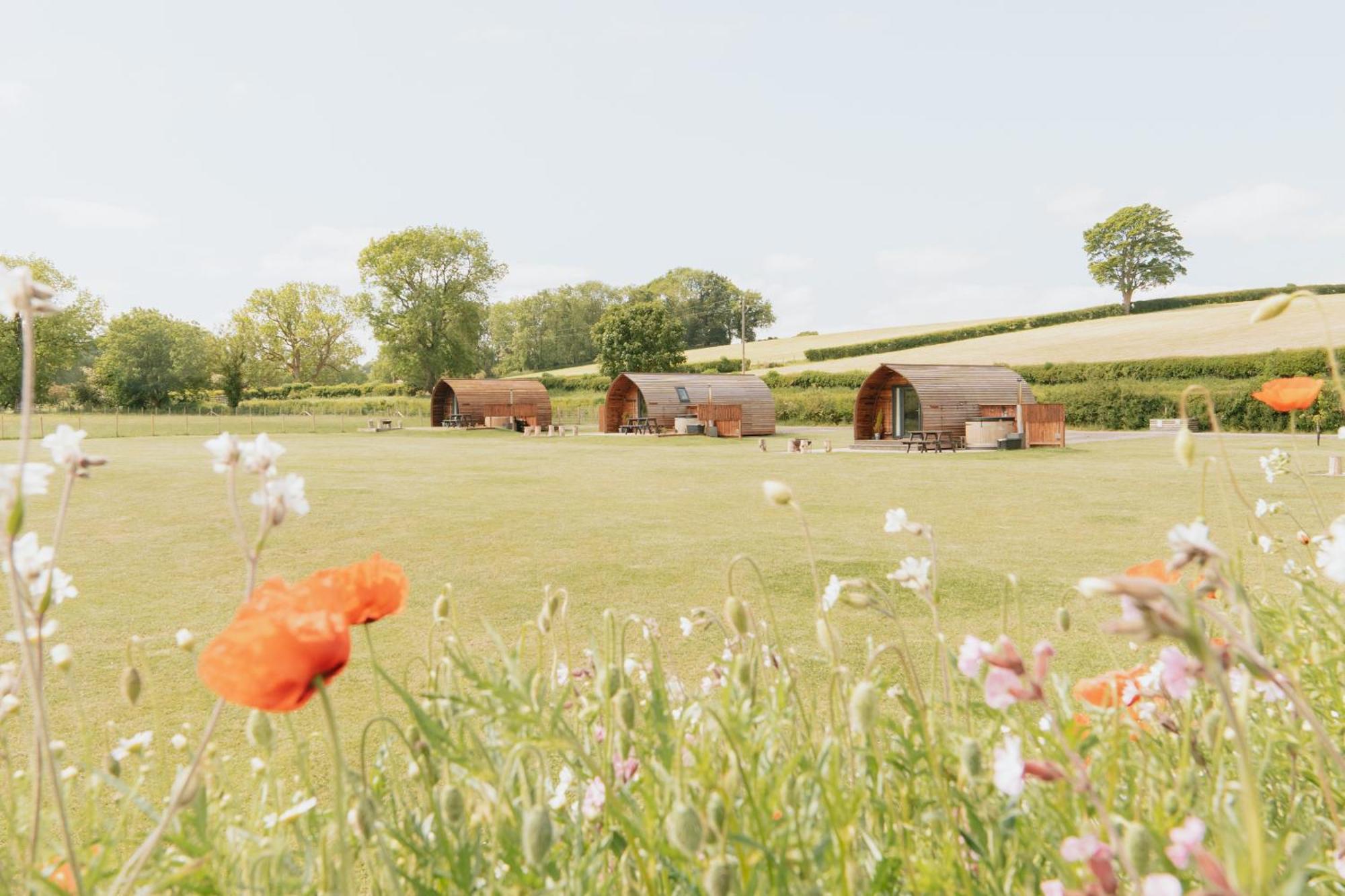 Sandwath Farm By Wigwam Holidays Kirkby Stephen Exterior photo